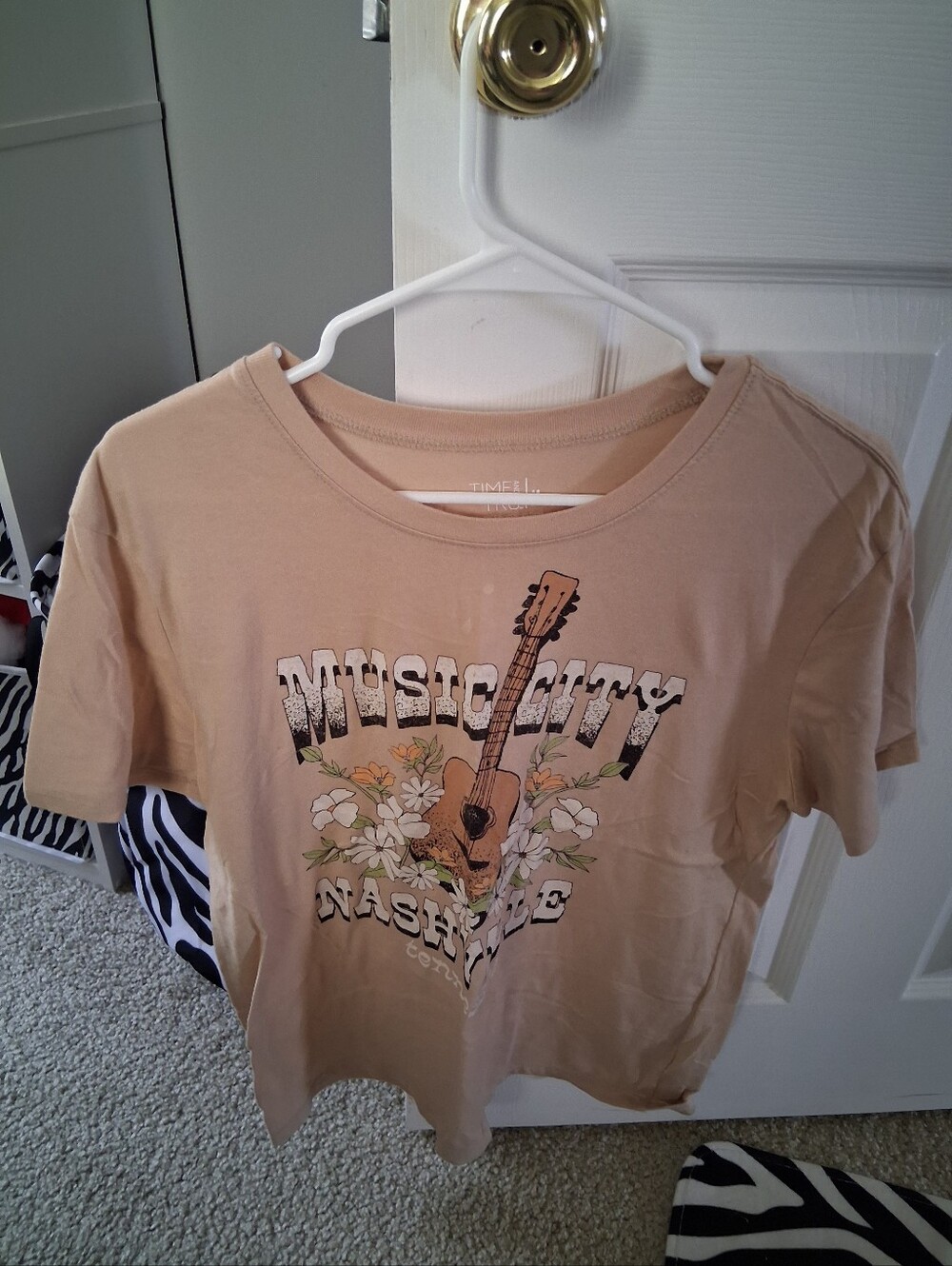 Women's Nashville Time and Tru t-shirt